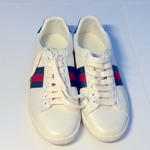 Gucci White Sneakers New
